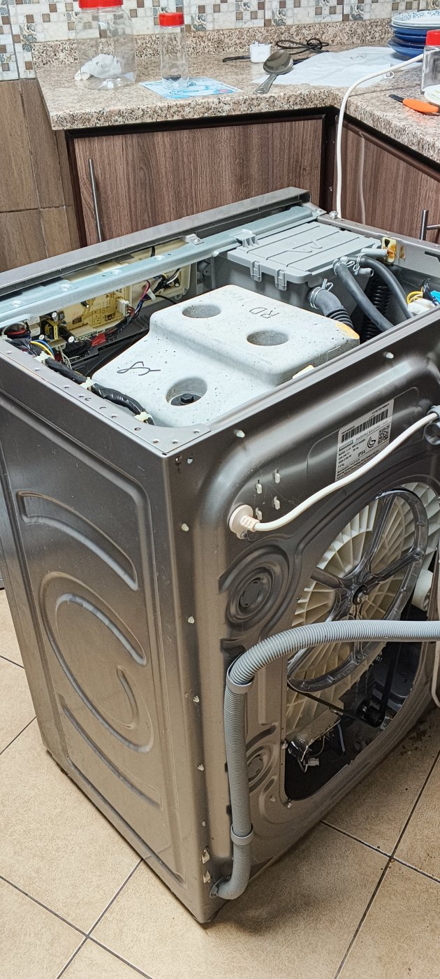 Same-day appliance repair by Smart AC Repair in Al Khan Corniche, Sharjah