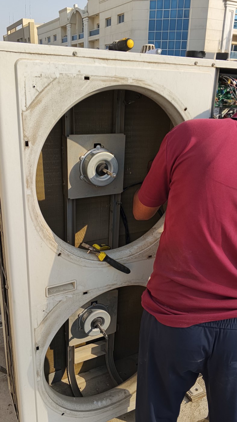 Home appliance repair by Smart AC Repair in Al Khawaneej, Dubai