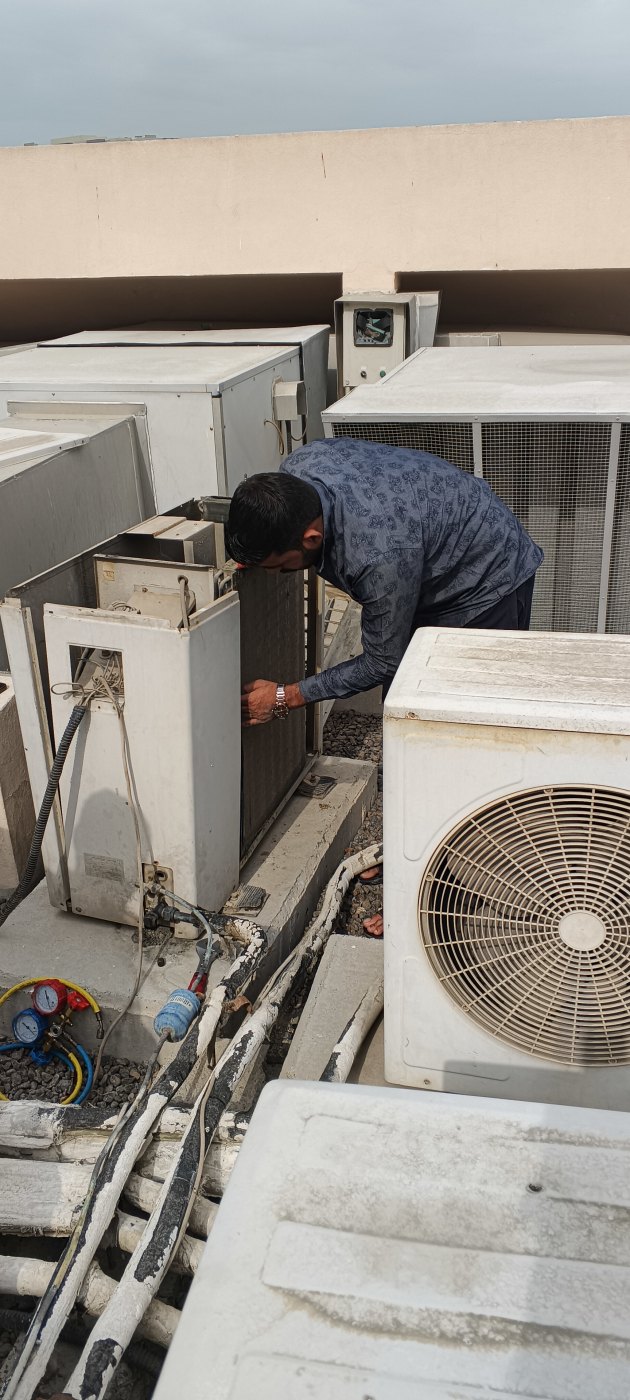 Home appliance repair by Smart AC Repair in Al Khawaneej, Dubai