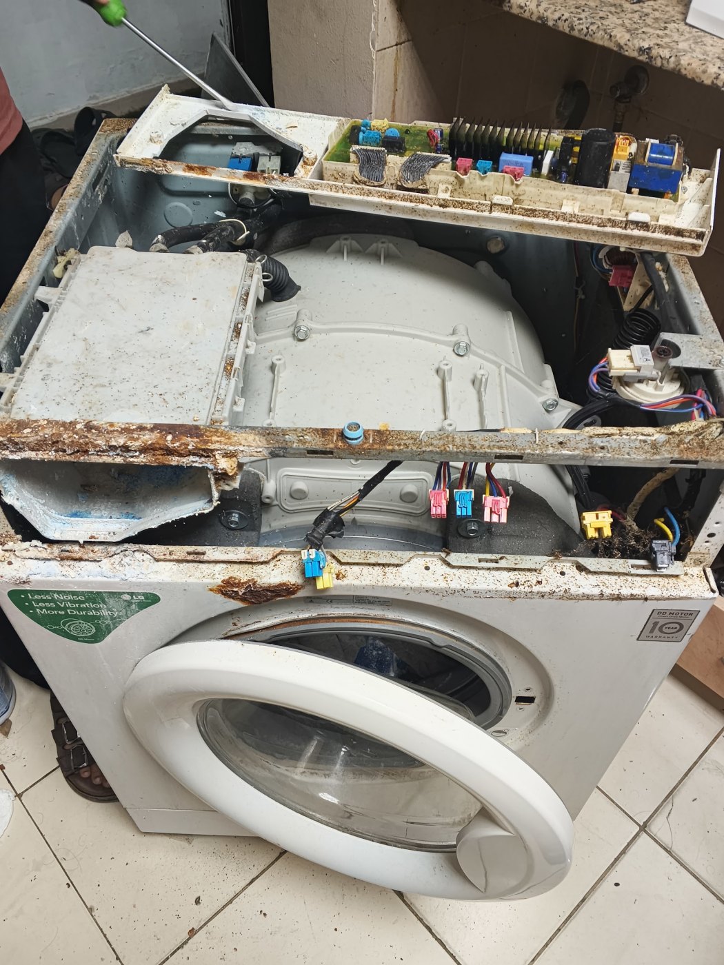 Home appliance repair by Smart AC Repair in Rolla, Sharjah