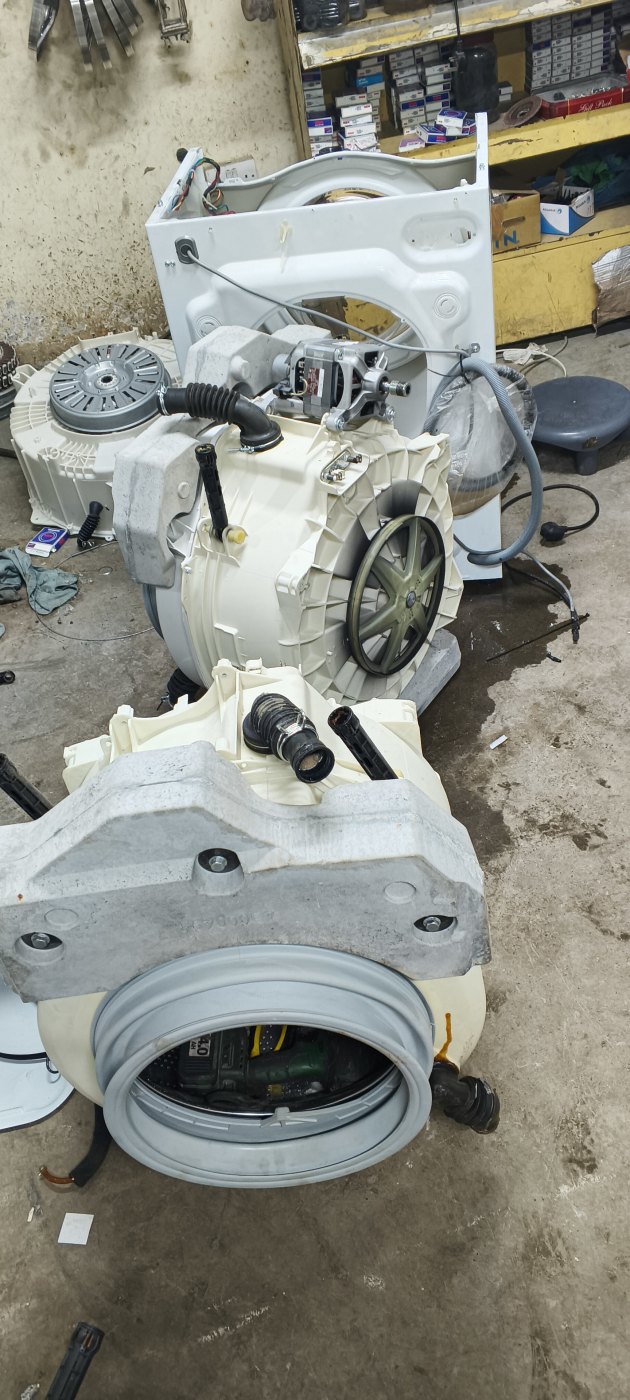 Washing machine drum, motor and tub repair in Dubai
